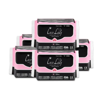 【COCO LADY日用卫生巾】COCO LADY严选环保高质原料，放弃低成本，拒绝绒毛浆、荧光剂、选用优质的原材，采用环氧乙烷消毒灭菌，让您远离伤害。品质生活触手可及，云感透气棉，锁水大吸力，多功能芯片精心设计层层结构，以一片爱心满满的卫生巾，换您选择安心，使用放心，用后舒心