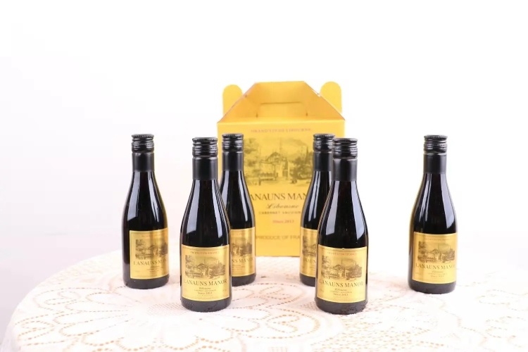 【法国拉贡葡萄酒，1箱6瓶】来自法国AOC葡萄产区，橡木桶匠心酿制，经过橡木桶酿制的葡萄酒具有浓厚的橡木桶香气，从而会越显浓厚的酿制气息，口感醇厚，果香浓郁，所有味觉平衡的刚刚好